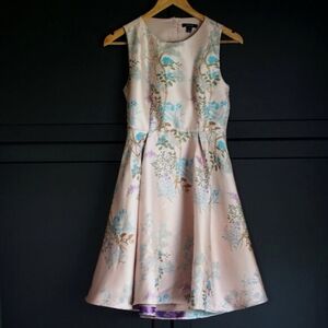 RW&CO. | Stunning Floral Satiny Dress